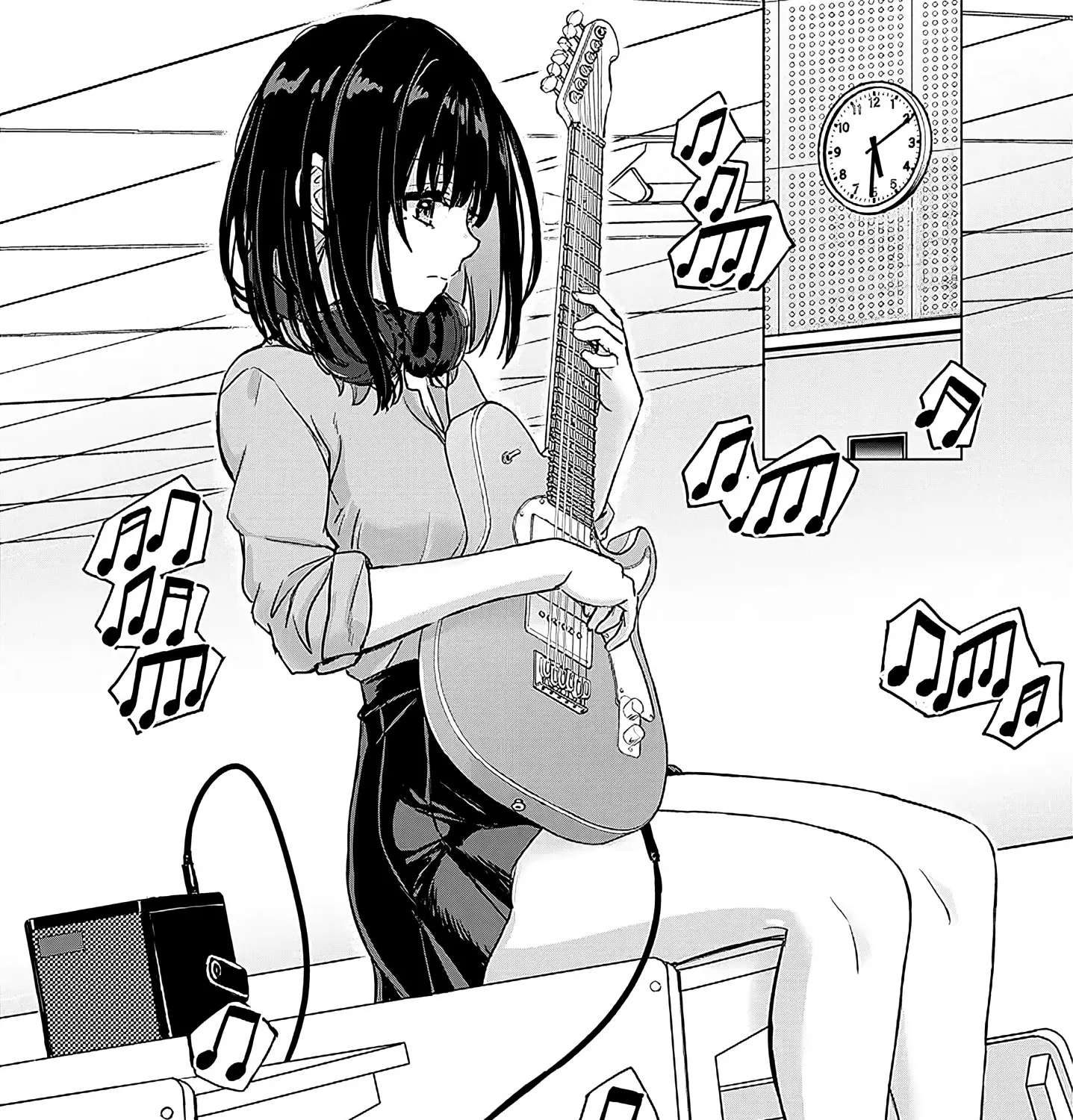 Junna Amamori is Humid Chapter 2 - page 33
