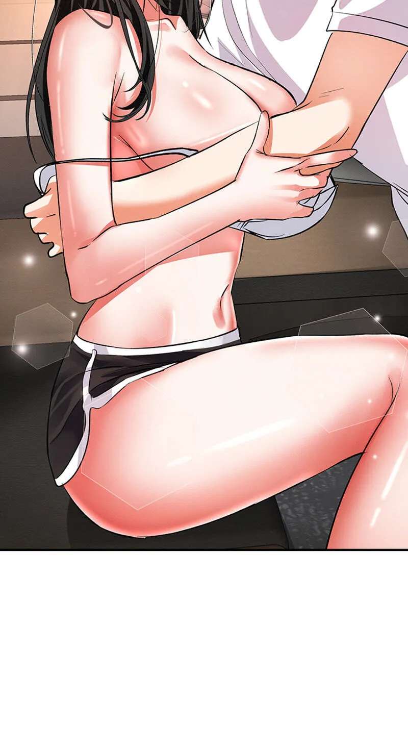 I'm the only guy in the massage parlor. Chapter 26 - page 34