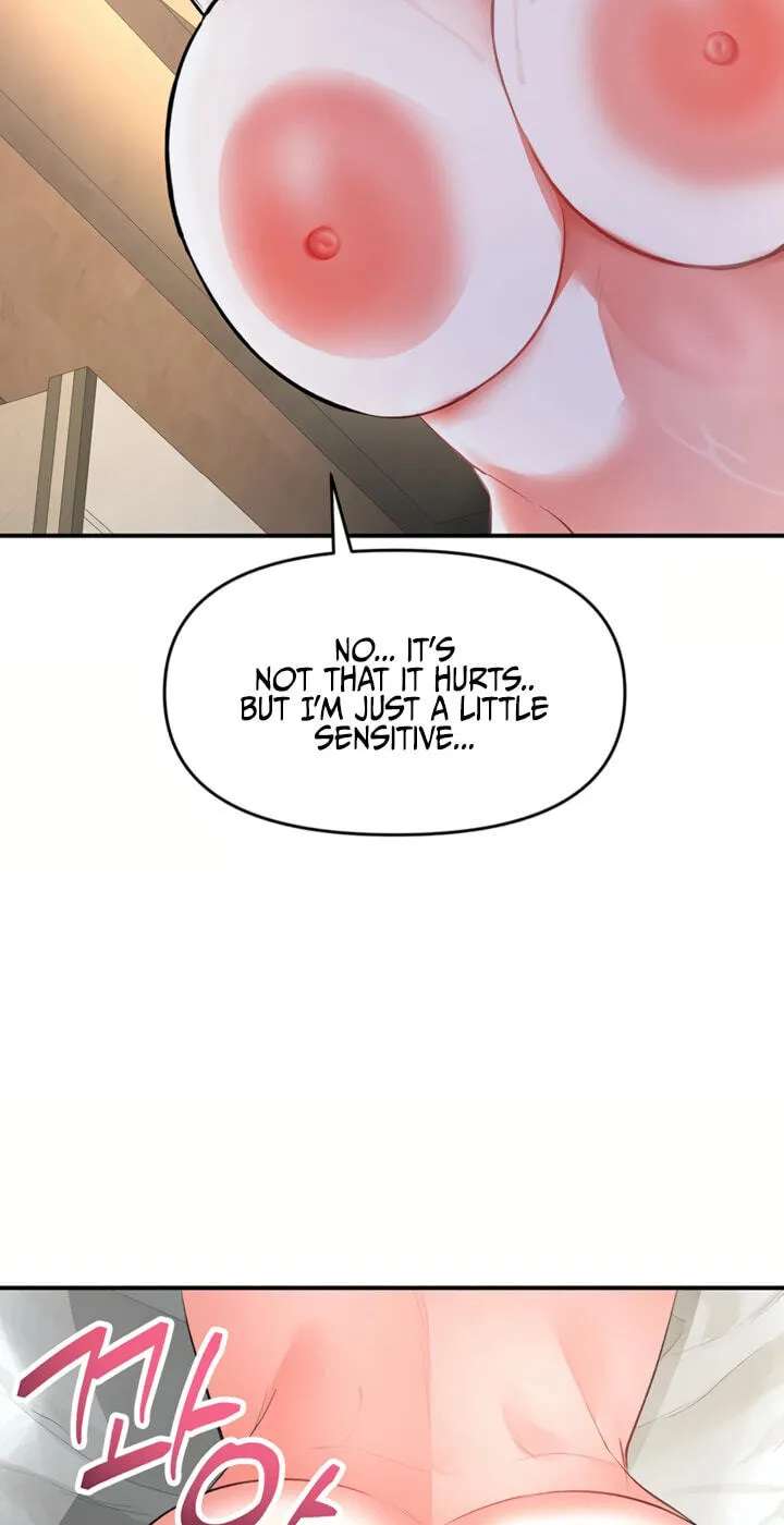 I'm the only guy in the massage parlor. Chapter 24 - page 33